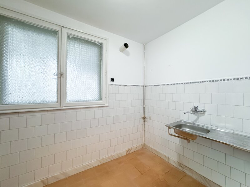 Piata Sudului apartament 3 camere gata de mutat